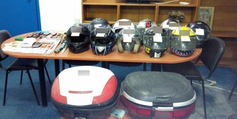 Εξαρθρώθηκε σπείρα που είχε ρημάξει με Kalashnikov την Αττική -Είχε γίνει ο φόβος και ο τρόμος των εμπόρων  [εικόνες] | iefimerida.gr 2