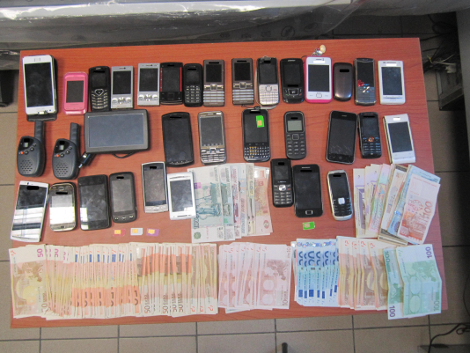 Σπείρα χρησιμοποιούσε εικονικούς επιβάτες λεωφορείου για να βγάζει παράνομα μετανάστες από τη χώρα [εικόνες & βίντεο] | iefimerida.gr 6