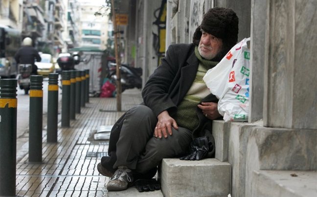 Spiegel: Η μεσαία τάξη στην Ελλάδα αφανίζεται [εικόνες] | iefimerida.gr 4