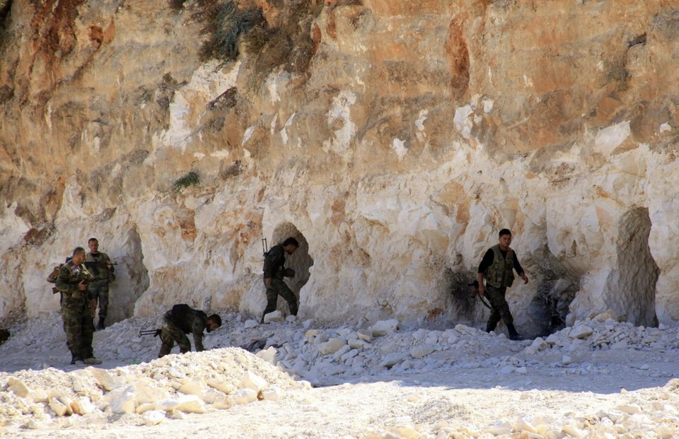 Τα αρχαία σπήλαια στη Συρία που έγιναν πολεμικά καταφύγια -Η καθημερινή ζωή οικογενειών στα δαιδαλώδη τούνελ [εικόνες] | iefimerida.gr 17