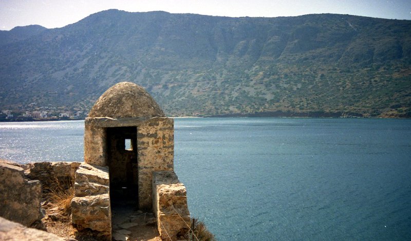 To BBC μαγεύτηκε από τη Σπιναλόγκα -«Το εγκαταλελειμμένο ελληνικό νησί που καλύπτεται από πέπλο μυστηρίου» | iefimerida.gr 4