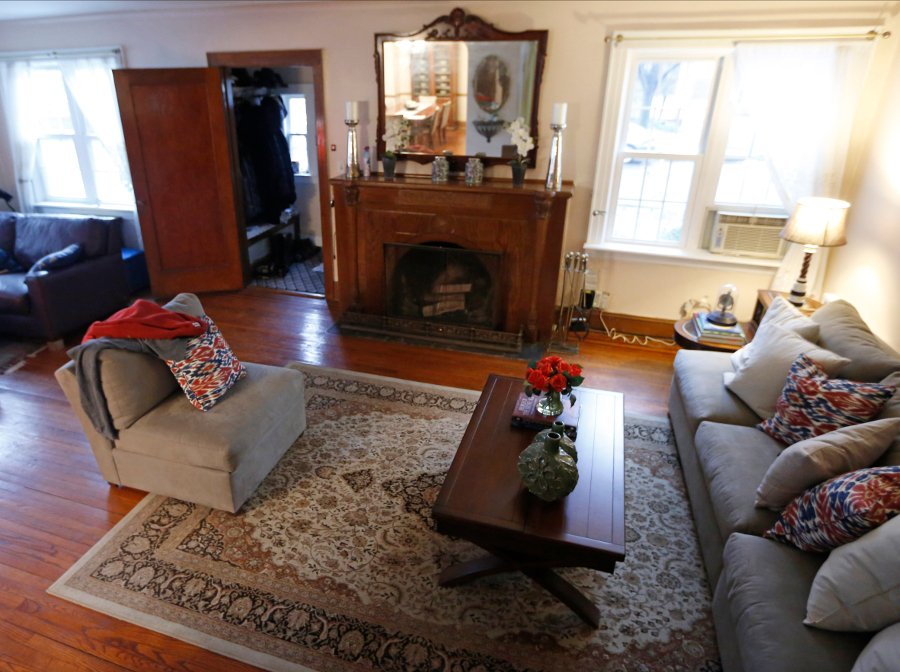 ΗΠΑ: Πουλήθηκε για 2,1 εκατ. δολάρια το σπίτι όπου μεγάλωσε ο Τραμπ [εικόνες] | iefimerida.gr 0