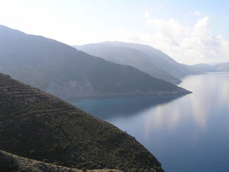 Λύθηκε το μυστήριο με την βίλα στη «μέση του πουθενά» που μάγεψε τη Huffington Post -Στέκει σε μια από τις ομορφότερες γωνιές της Ελλάδας [εικόνες] | iefimerida.gr 9