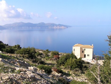 Λύθηκε το μυστήριο με την βίλα στη «μέση του πουθενά» που μάγεψε τη Huffington Post -Στέκει σε μια από τις ομορφότερες γωνιές της Ελλάδας [εικόνες] | iefimerida.gr 1