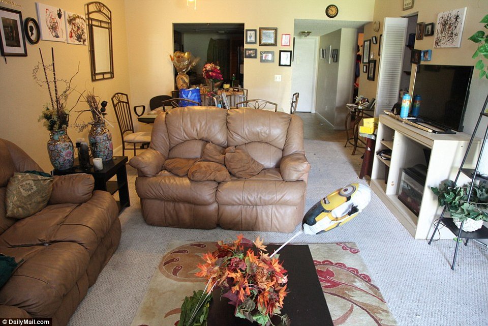 Μέσα στο σπίτι του μακελάρη του Ορλάντο -Η σημείωση-σοκ σε ημερολόγιο [εικόνες] | iefimerida.gr 0