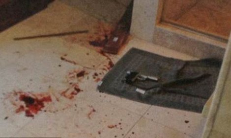 Το αιματοκυλισμένο σπίτι του Πιστόριους -Τι είδαν οι αστυνομικοί όταν μπήκαν σε αυτό μετά το φόνο [εικόνες] | iefimerida.gr 2