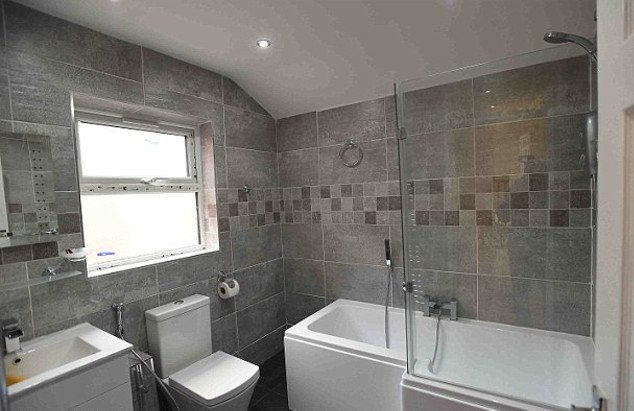  Οδηγός ταξί αγόρασε με ένα ευρώ ένα ετοιμόρροπο... αχούρι και το μετέτρεψε σε ένα καταπληκτικό σπίτι αξίας 190.000 ευρώ -Η απίστευτη μεταμόρφωση [εικόνες & βίντεο] | iefimerida.gr 6