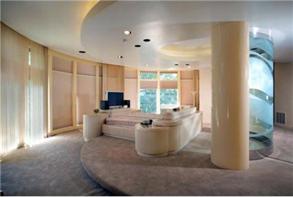 Πωλείται το σπίτι της Γουίντεϊ Χιούστον [εικόνες] | iefimerida.gr 7