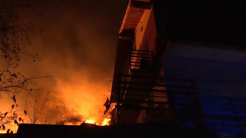 Πυρκαγιές στην Ιταλία- Πάνω από 1.000 άνθρωποι εγκατέλειψαν τα σπίτια τους [εικόνες] | iefimerida.gr 0