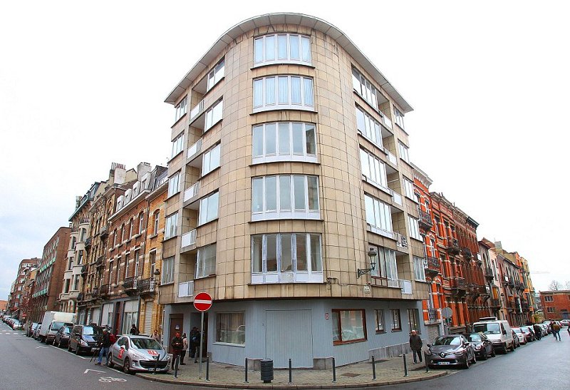 Το διαμέρισμα-κρησφύγετο των τρομοκρατών στις Βρυξέλλες -Τι βρήκε η αστυνομία [εικόνες & βίντεο] | iefimerida.gr 0