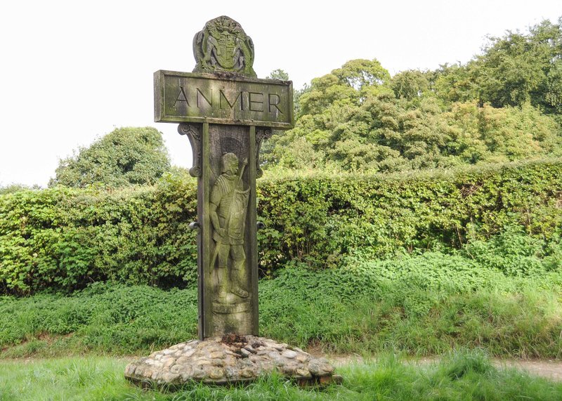 Αυτό είναι το York Cottage, το δώρο της Ελισάβετ σε Χάρι και Μέγκαν Μαρκλ -«Το τέλειο απαίσιο σπίτι» [εικόνες] | iefimerida.gr 17