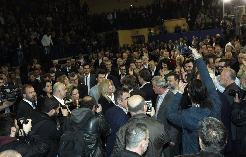 Γεννηματά από το Σπόρτινγκ:«Η παράταξη γίνεται και πάλι πρωταγωνιστής» [εικόνες] | iefimerida.gr 4