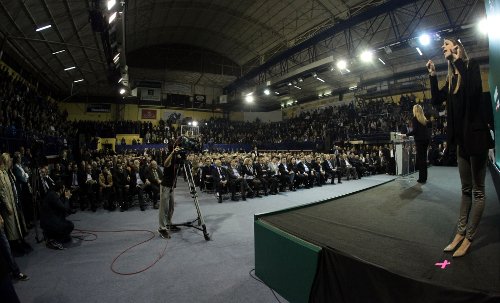 Γεννηματά από το Σπόρτινγκ:«Η παράταξη γίνεται και πάλι πρωταγωνιστής» [εικόνες] | iefimerida.gr 6