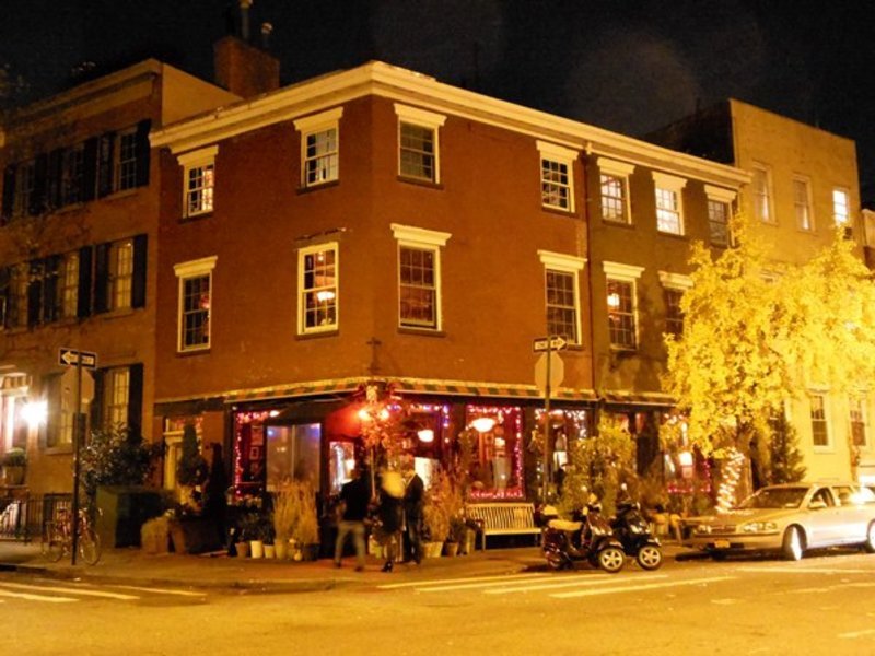 Απίστευτο: Διάσημο εστιατόριο του Μανχάταν είχε κάνει τον τρίτο όροφο «δωμάτιο βιασμού» [εικόνες] | iefimerida.gr 0