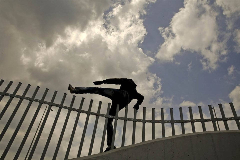 Οδοιπορικό του NBC News για τους μετανάστες στην Ελλάδα: Είναι απελπισμένοι για να φύγουν [εικόνες] | iefimerida.gr 10