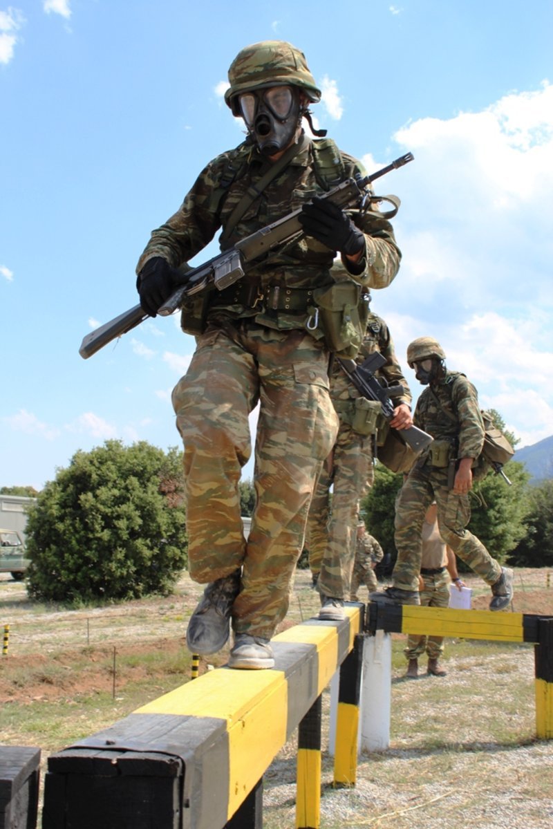 Διαβίωση σε συνθήκες υπαίθρου - Ευέλπιδες, Ικαροι και Ναύτες έδειξαν πώς γίνεται [εικόνες] | iefimerida.gr 12