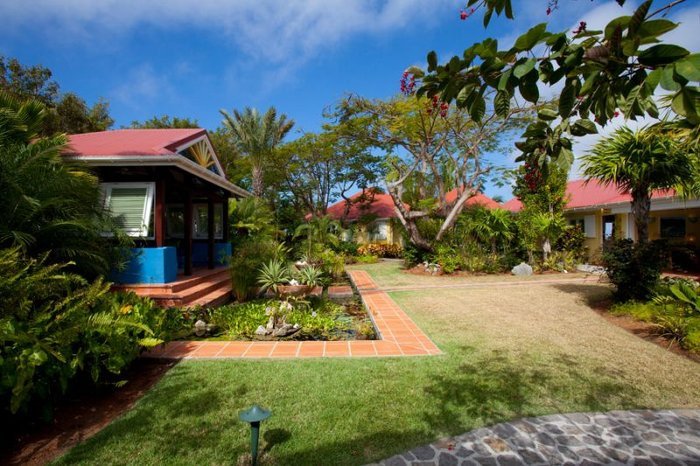 Στιβ Μάρτιν: Στο σφυρί η πολυτελής βίλα του στην Καραϊβική [εικόνες]  | iefimerida.gr 3