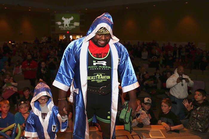 Η 12χρονη με προγηρία που «λυγίζει» το Θηρίο -Μια σπάνια φιλία [εικόνες]  | iefimerida.gr 3