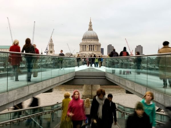 Επιβλητικοί Καθεδρικοί ναοί: Το πάντρεμα της κατάνυξης με την Τέχνη [εικόνες] | iefimerida.gr 10