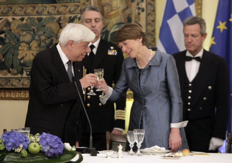 Παυλόπουλος σε Σταϊνμάιερ: Αμφισβήτηση της συνθήκης της Λωζάννης δεν θα γίνει ανεκτή | iefimerida.gr 4