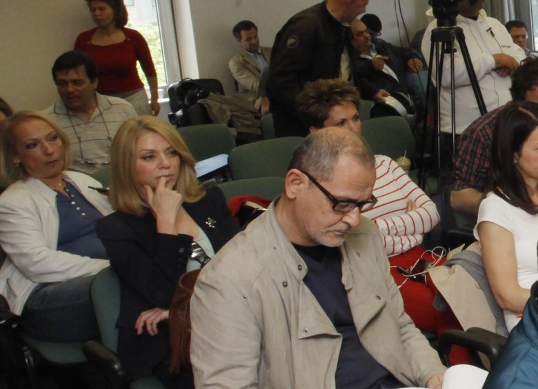 Τα νέα θαύματα της ΕΡΤ - Απίστευτες προσλήψεις άφαντων συμβούλων με μισθούς χιλιάδων ευρώ | iefimerida.gr 0