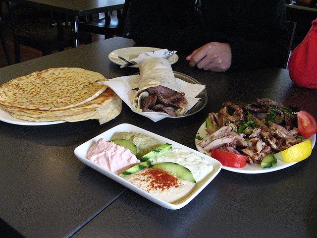 Stalactites: Το ελληνικό σουβλατζίδικο που κάνει θραύση στην Αυστραλία και δίνει 1 εκ. δολάρια για ανακαίνιση [εικόνες] | iefimerida.gr 9