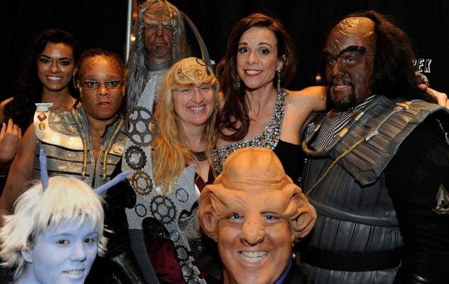 Εξωγήινοι κατέφτασαν στο Λονδίνο και συναντήθηκαν σε συνέδριο [εικόνες] | iefimerida.gr 4