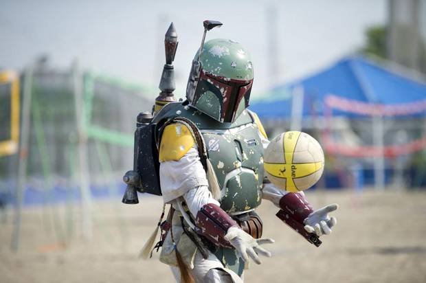 Αυτός είναι ο πιο επικός αγώνας βόλεϊ με τους χαρακτήρες από τον Πόλεμο των Άστρων [εικόνες]   | iefimerida.gr 2