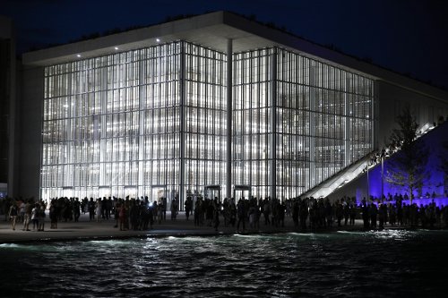 Σε ένα μήνα περνά στο Δημόσιο το Κέντρο Πολιτισμού Σταύρος Νιάρχος | iefimerida.gr 0
