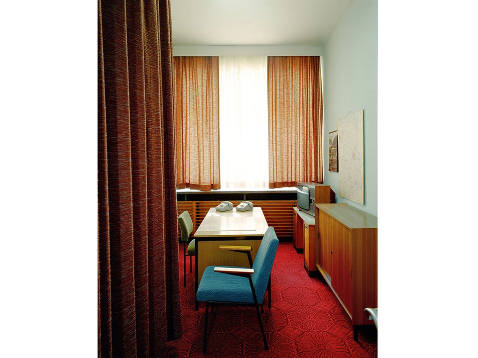 Στα άδυτα των εγκαταστάσεων της Στάζι -Τα δωμάτια των ανακρίσεων, τα κελιά και το κέντρο παρακολουθήσεων [εικόνες] | iefimerida.gr 11