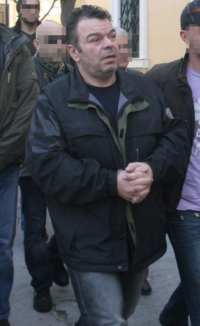 Δολοφόνησαν τον πρώην βαρυποινίτη Β.Στεφανάκο -Tον «γάζωσαν» με 22 σφαίρες | iefimerida.gr 11