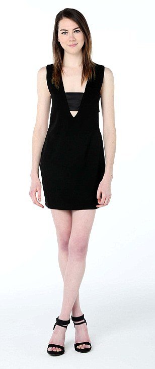 Δημοσιογράφος έζησε μια εβδομάδα όπως η Καρντάσιαν: Κυκλοφορούσε χωρίς εσώρουχα, με σέξι ρούχα [εικόνες] | iefimerida.gr 19