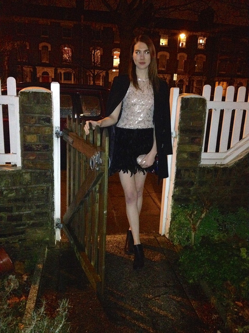 Δημοσιογράφος έζησε μια εβδομάδα όπως η Καρντάσιαν: Κυκλοφορούσε χωρίς εσώρουχα, με σέξι ρούχα [εικόνες] | iefimerida.gr 5