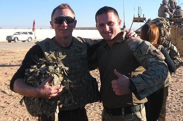 Ο Τζέιμς Μποντ στο Αφγανιστάν - Μία διαφορετική αποστολή για τον Ντάνιελ Κρέγκ [εικόνες] | iefimerida.gr 0