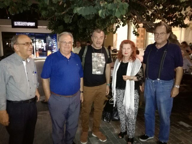 Στο Ηράκλειο ο Σταύρος Θεοδωράκης -Σε συναυλία του Λουδοβίκου των Ανωγείων κάτω από την πανσέληνο  | iefimerida.gr 0