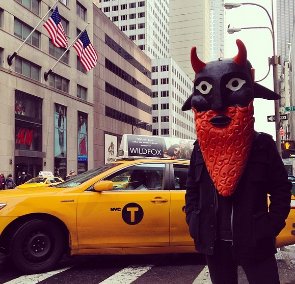 Eλληνικά τέρατα κατακτούν τη Νέα Υόρκη, λίγο πριν κάνει επέλαση ο αρχαιοελληνικός θάνατος! [βίντεο&εικόνες] | iefimerida.gr 2