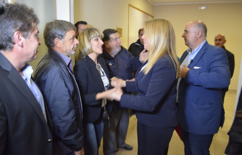 Γεννηματά: Δεν θα γίνουμε συμπλήρωμα κανενός, ούτε του ΣΥΡΙΖΑ, ούτε της ΝΔ [εικόνες&βίντεο]  | iefimerida.gr 1