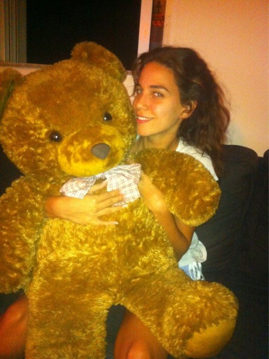 Αυτός κοιμάται με την Κατερίνα Στικούδη [εικόνες] | iefimerida.gr 0