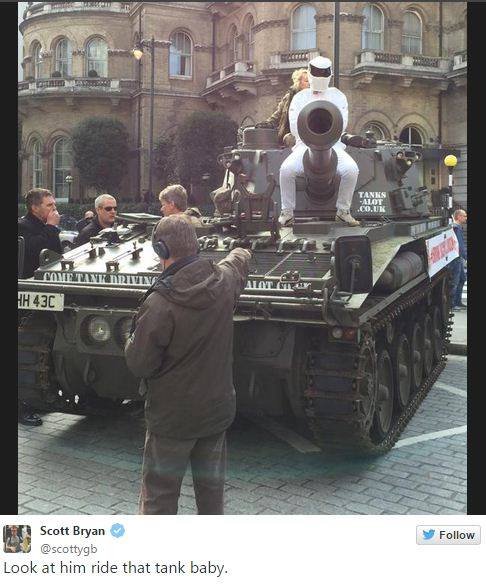 Ενα τανκ μαζεύει υπογραφές για την επιστροφή του Τζέρεμι Κλάρκσον στο Top Gear [εικόνες&βίντεο] | iefimerida.gr 1