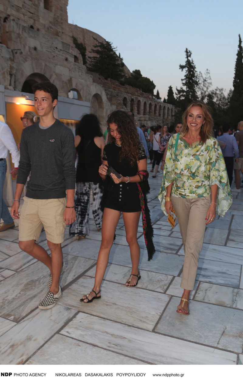 Ο Στινγκ σε μια απολαυστική εμφάνιση στο Ηρώδειο -Πολιτικοί και καλλιτέχνες έδωσαν το «παρών» [εικόνες] | iefimerida.gr 6