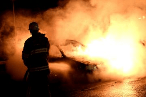 Η Στοκχόλμη φλέγεται – Τρεις ημέρες ταραχών και διαμαρτυρίες για αστυνομική βία [εικόνες&βίντεο] | iefimerida.gr 0