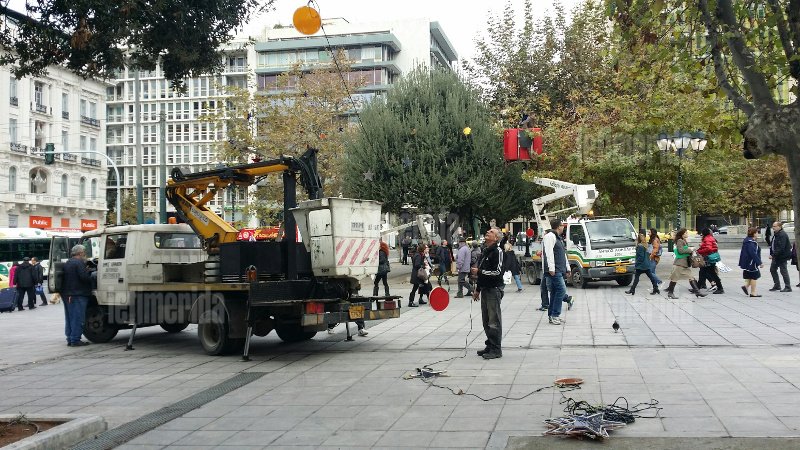  Η Αθήνα μπαίνει σε χριστουγεννιάτικους ρυθμούς [εικόνες] | iefimerida.gr 1