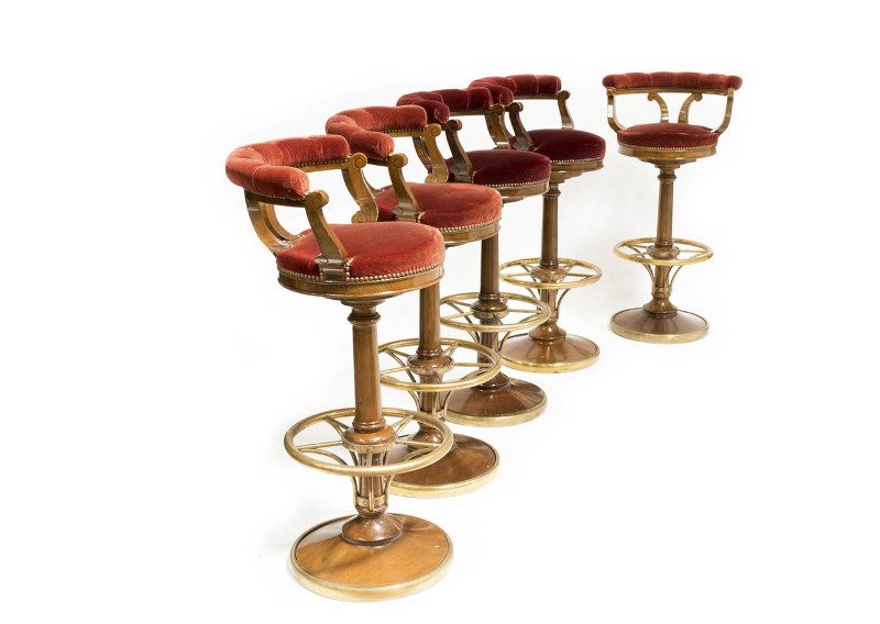 Ξενοδοχείο Ritz στο Παρίσι: Καναπέδες σε στυλ Λουδοβίκου XVI, ακόμη και κουρτίνες βγαίνουν σε δημοπρασία [εικόνες] | iefimerida.gr 4