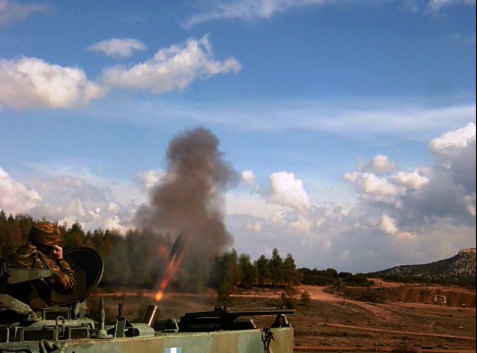 Βολές όλμων από Πεζικό -Ρεαλιστική εκπαίδευση Ανθυπολοχαγών [εικόνες] | iefimerida.gr 0