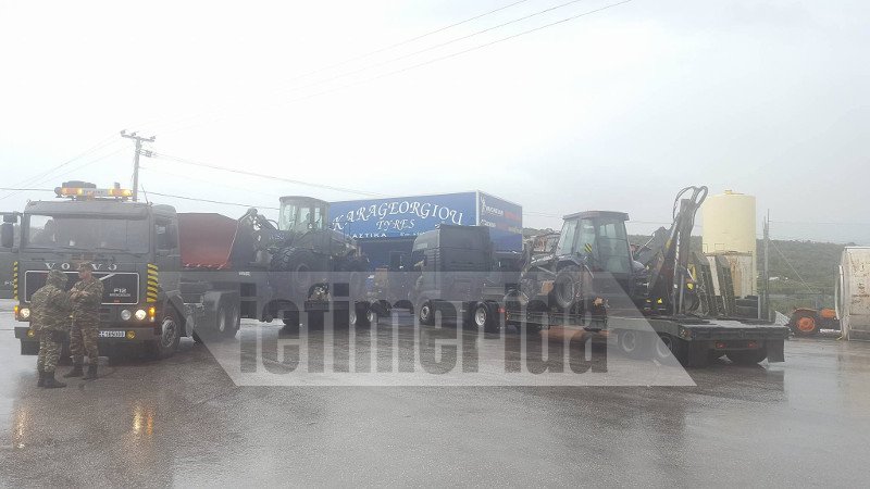 Και οχήματα του στρατού στη Μάνδρα για να βοηθήσουν στους απεγκλωβισμούς [εικόνες] | iefimerida.gr 1