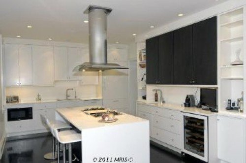 Ο Στρος-Καν πουλάει το σπίτι του στη Τζόρτζταουν [εικόνες] | iefimerida.gr 3