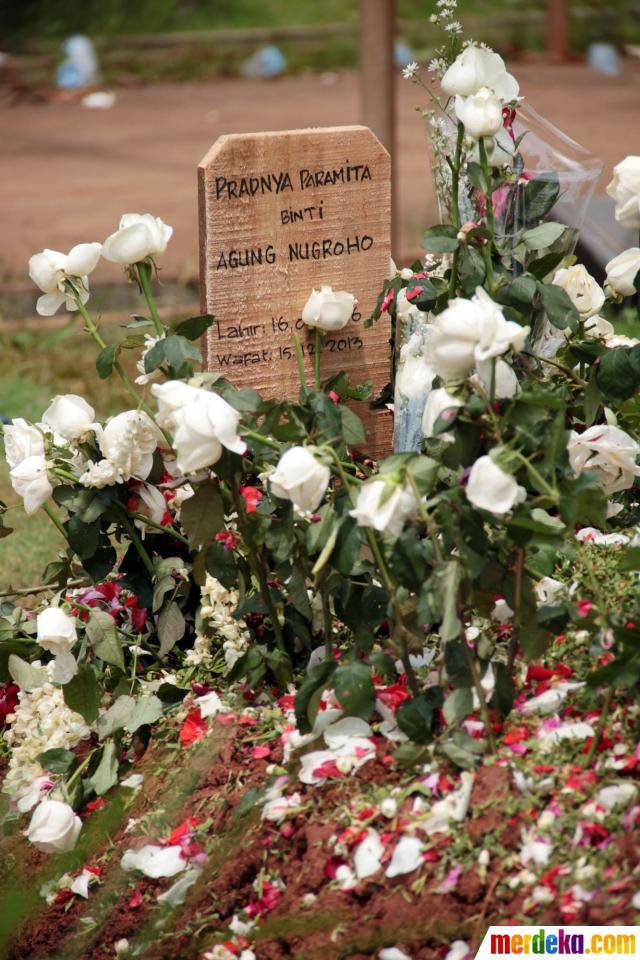 Εγραψε στο twitter «30 ώρες δουλειά κι ακόμη αντέχω» και μετά... πέθανε [εικόνες] | iefimerida.gr 3