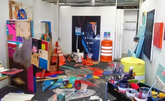 Στα άδυτα των στούντιο 44 καλλιτεχνών -Οι βασιλιάδες της ακαταστασίας και οι εμμονικοί με την τάξη - Εκθαμβωτικές φωτογραφίες από  τους χώρους όπου παράγεται  τέχνη [εικόνες] | iefimerida.gr 4