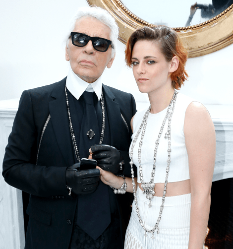 Αγνώριστη η Κρίστεν Στιούαρτ: Έκοψε το μαλλί α λα γκαρσόν και πήγε στο Παρίσι [εικόνες] | iefimerida.gr 2