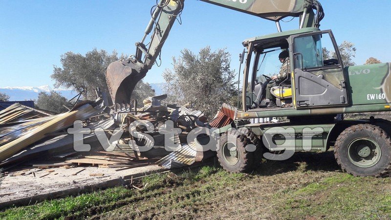 Ο Γκλέτσος ετοιμάζεται να υποδεχθεί τους πρόσφυγες στη Στυλίδα: Θα γίνουν και γάμοι με Ελληνες [βίντεο] | iefimerida.gr 0